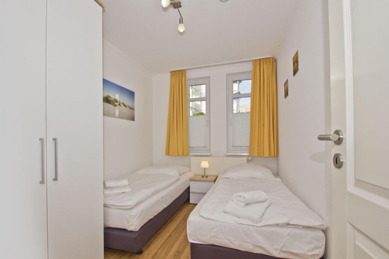 Mit Meerblick Und Balkon, Gratis Nutzung Vom Ahoi Erlebnisbad Und Sauna In Sellin - Meeresblick Fewo 33 Goehren  Kültér fotó
