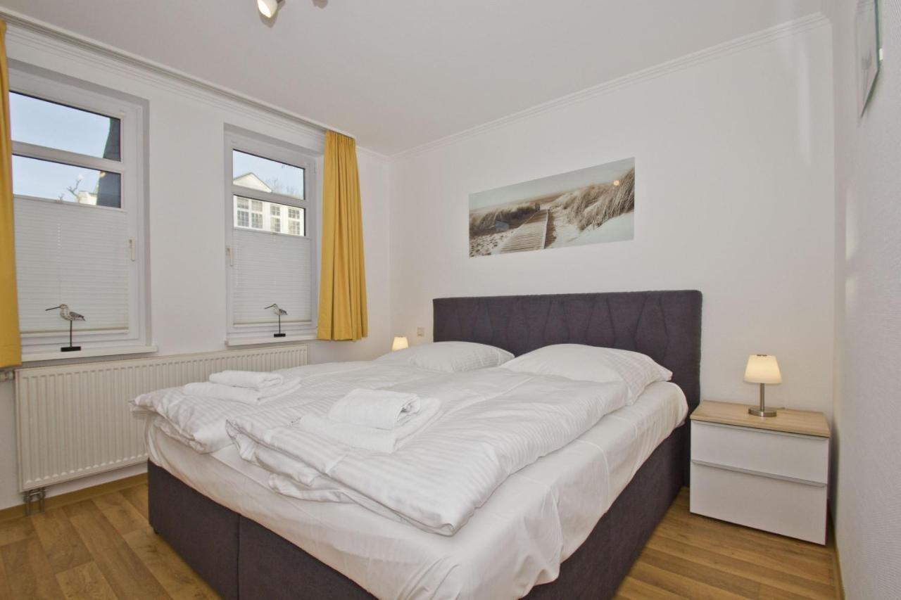 Mit Meerblick Und Balkon, Gratis Nutzung Vom Ahoi Erlebnisbad Und Sauna In Sellin - Meeresblick Fewo 33 Goehren  Kültér fotó