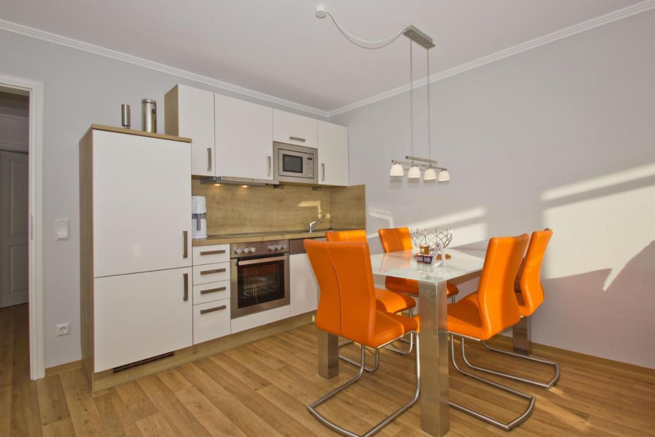 Mit Meerblick Und Balkon, Gratis Nutzung Vom Ahoi Erlebnisbad Und Sauna In Sellin - Meeresblick Fewo 33 Goehren  Kültér fotó