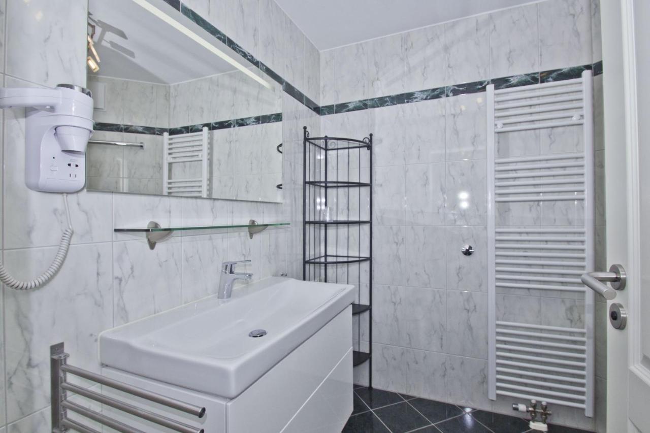 Mit Meerblick Und Balkon, Gratis Nutzung Vom Ahoi Erlebnisbad Und Sauna In Sellin - Meeresblick Fewo 33 Goehren  Kültér fotó